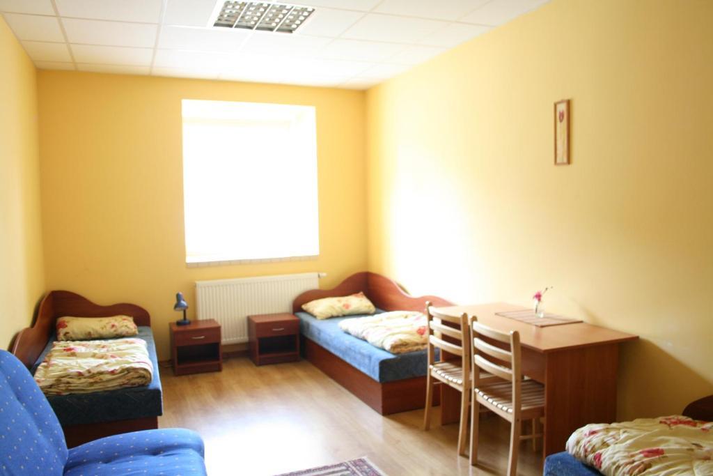 Fortuna Hostel Вилнюс Стая снимка